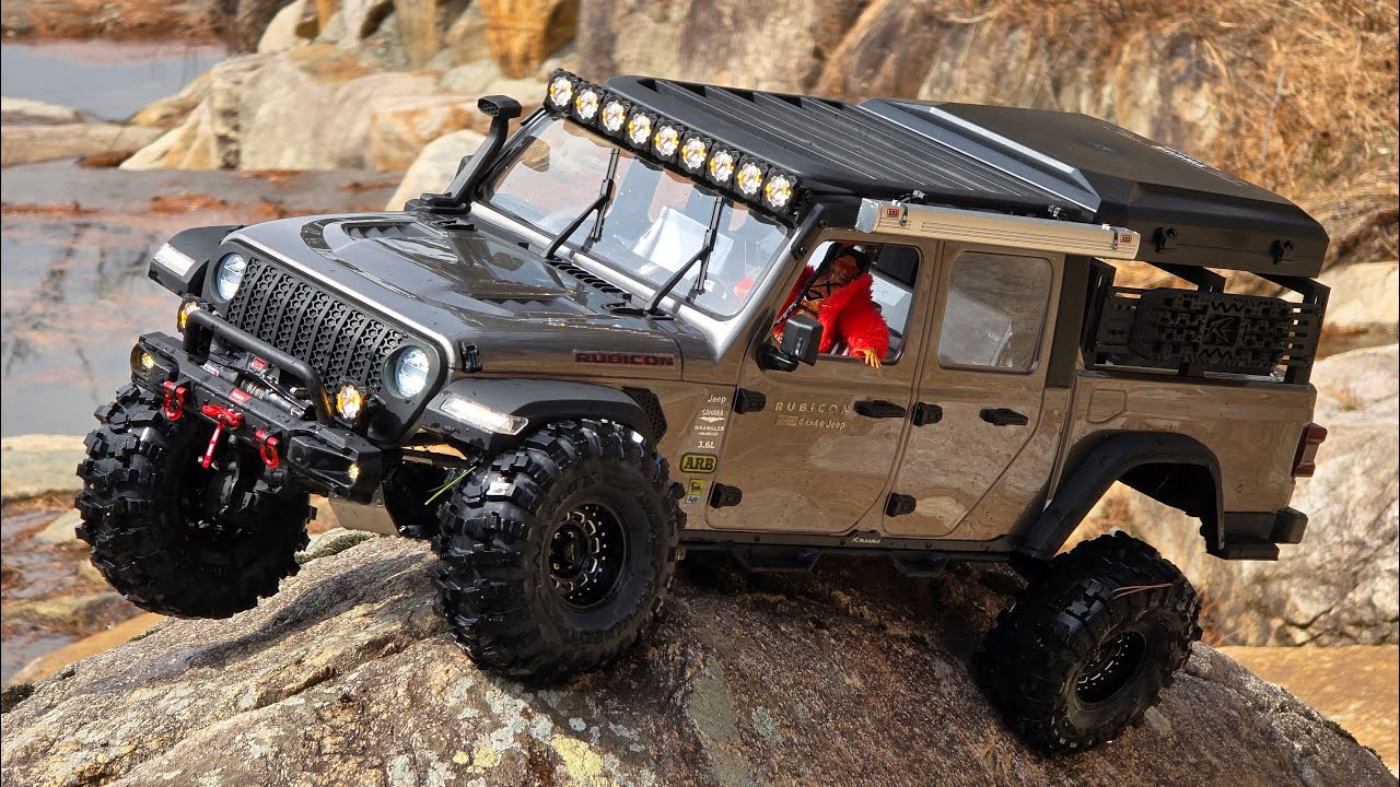Jeep Gladiator - RlAARLO Crobol JK-07 Pro - rock crawling offroad