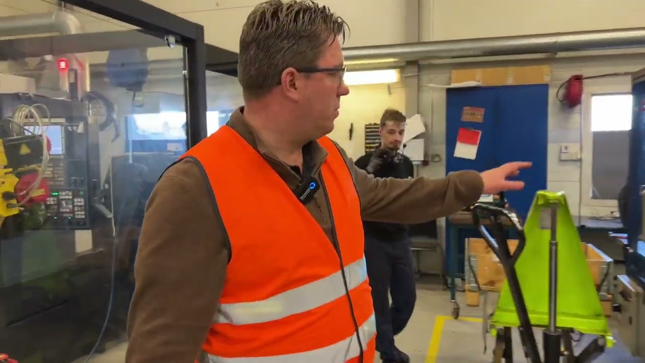 Följ med till ELMAB i Dala-Järna