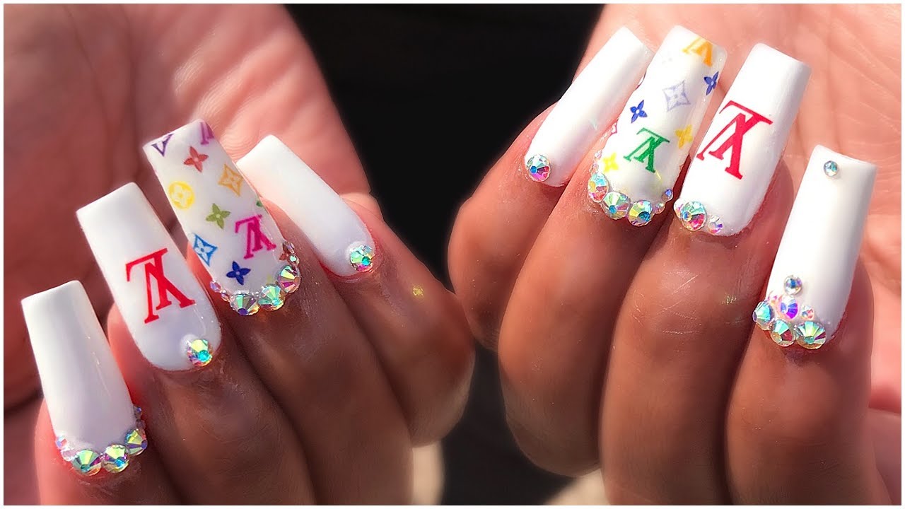 Step by Step: Après Dupe Method Nails ❤️ White LV Bling💦💎