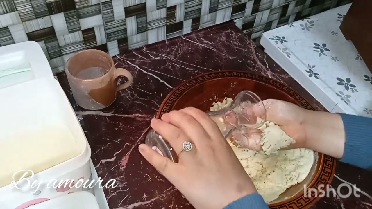حلالم زمنية بلخميرة لعربي طريقة لحلالم الكافية وحضرت معاكم خميرة زمنية في المنزل بأدق التفاصيل