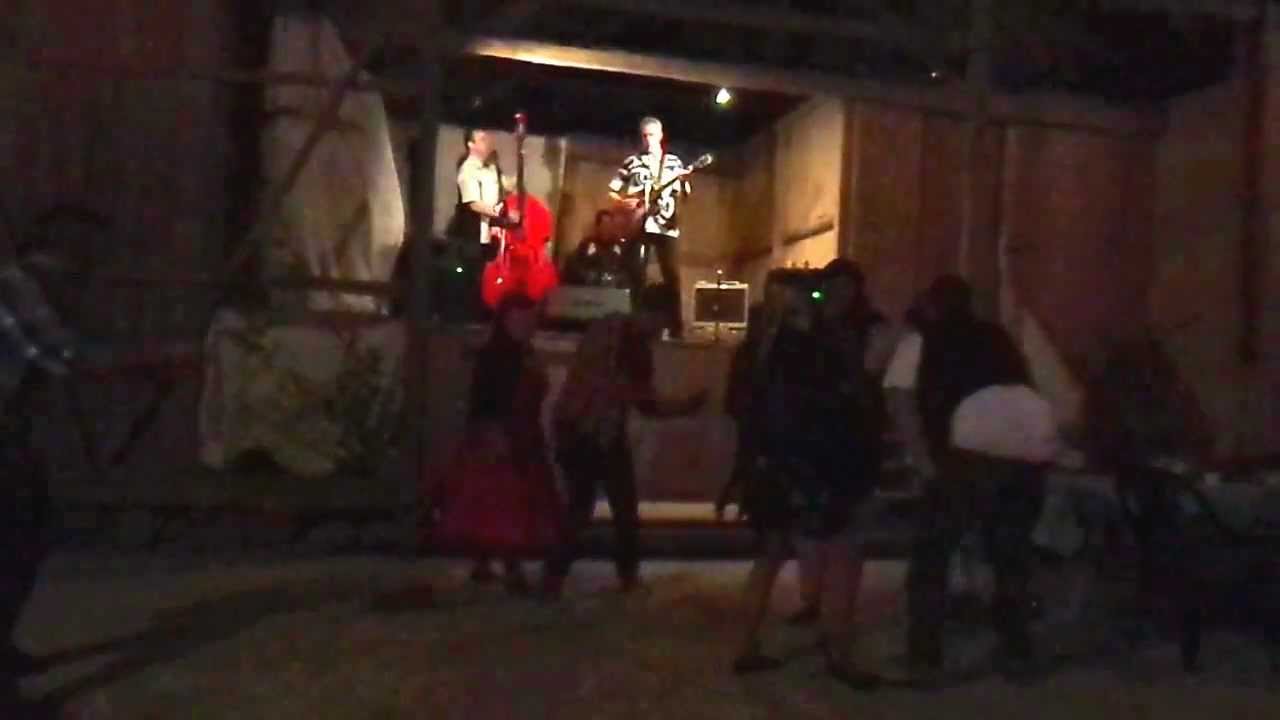 The Rough Tones,Hep cat (Larry Terry).Hoga-logen,Orust, 31 Aug-12.MP4