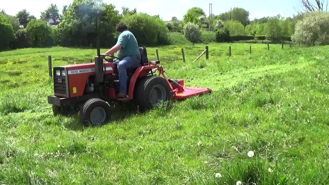 Massey ferguson 1010 compact tractor and topper for sale