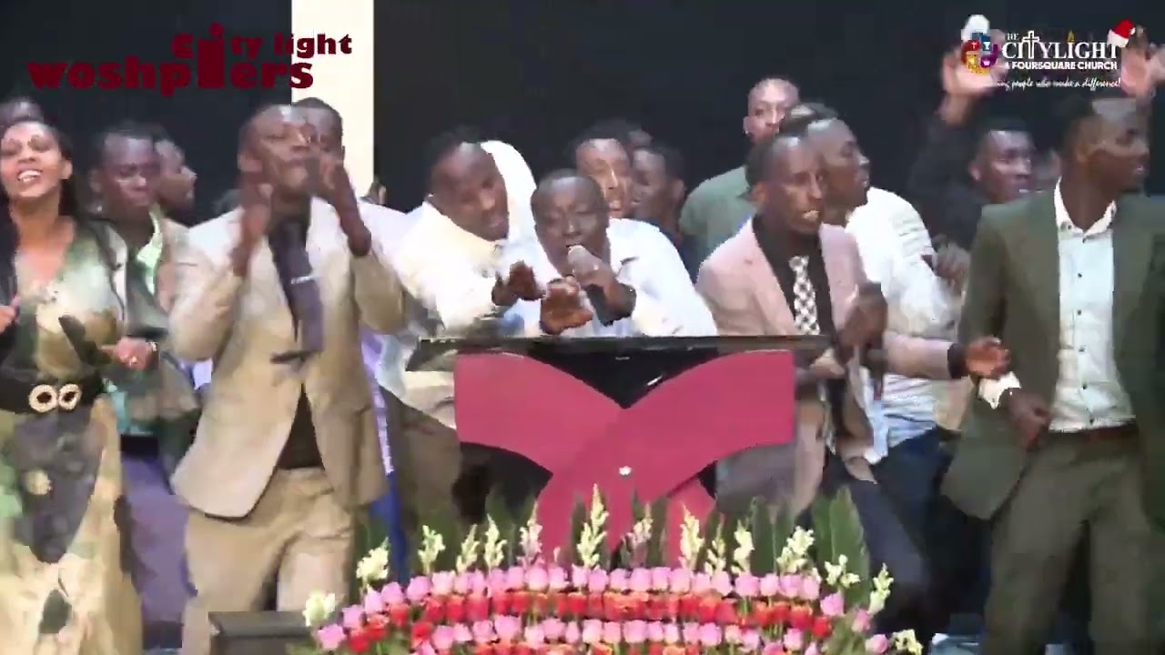 City Light Worshippers hamwe na Bishop na Apostle Jaques Mugitaramo 💯🎁💯🎁🎁🎄