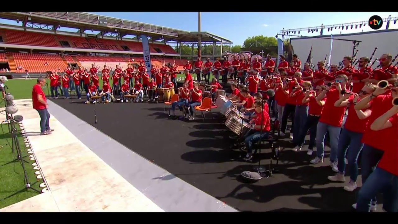 Bagad Cap Caval (Plomeur) - Grand Spectacle des bagadoù 2025