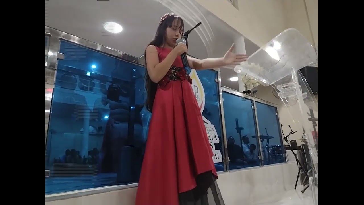 Cantora Rebeca Eloyse - Igreja Assembléia de Deus de São Bento - Maragogi/AL