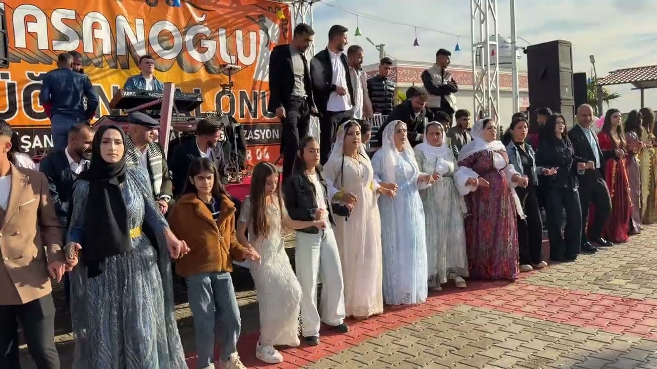 Hozan Mehmet Silopi / Özdemir Ailesi düğünü #grupnihatsilopi #aşiretdüğünü #hozanahmetsilopi #mehmet
