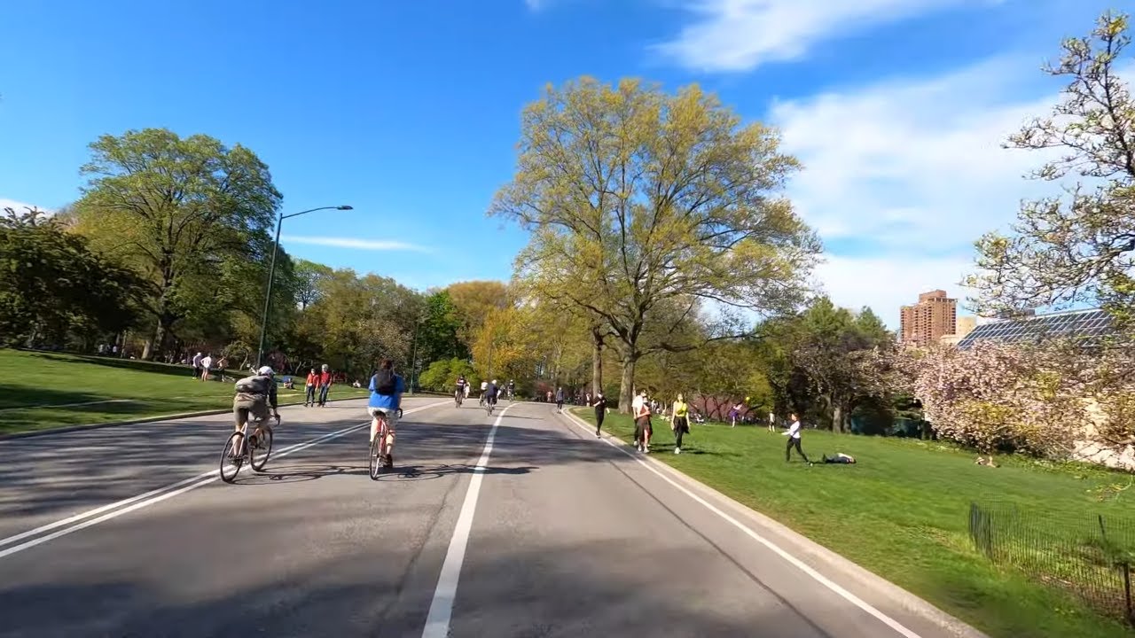 ⁴ᴷ⁶⁰ Cycling NYC State of Emergency : Central Park Loop (May 2, 2020)