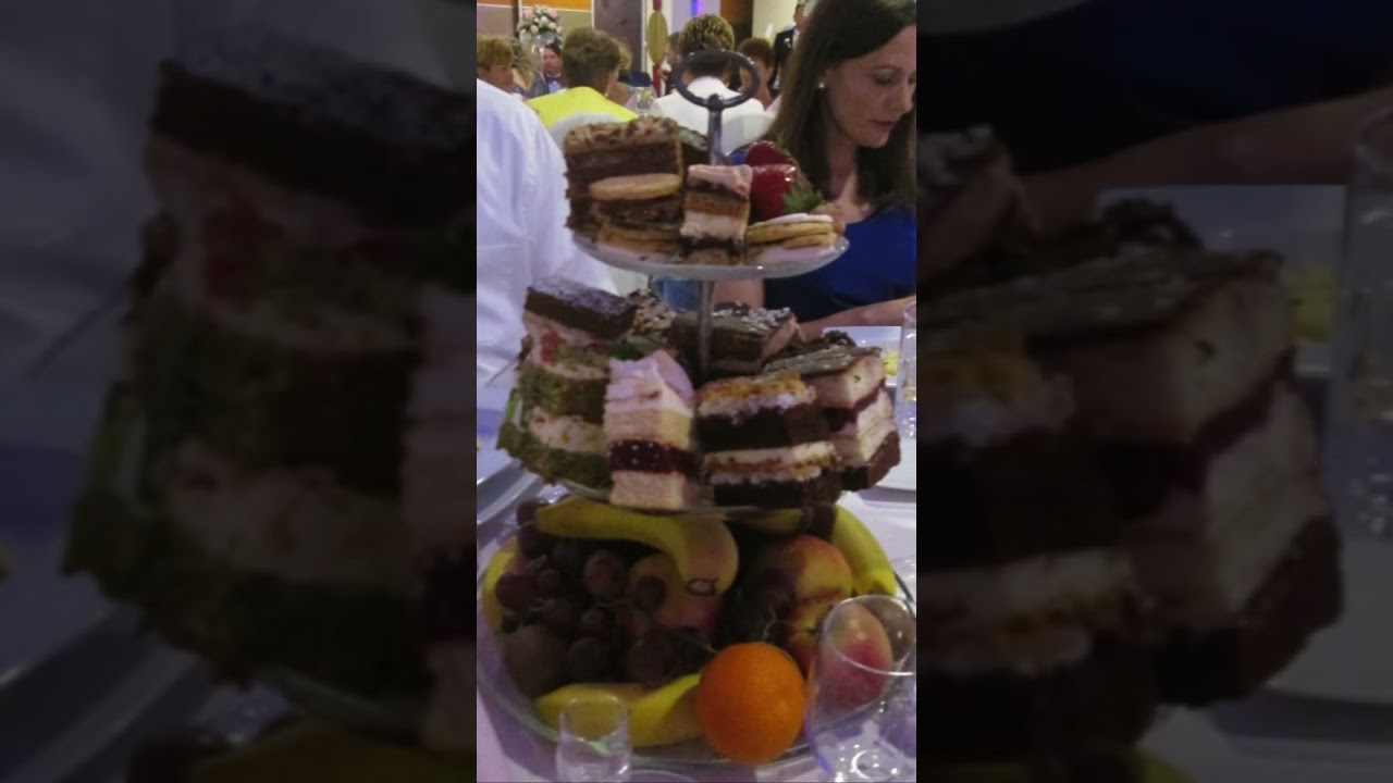 Food served to guests at a Polish wedding #polishwedding #polishfood
