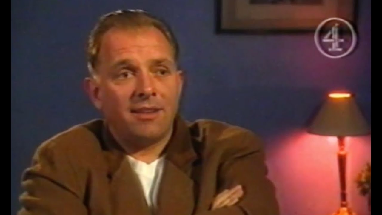Реклама в комиксах &mdash; Рик Мейолл, Дженнифер Сондерс, Дон Френч, Кит Аллен | 1997