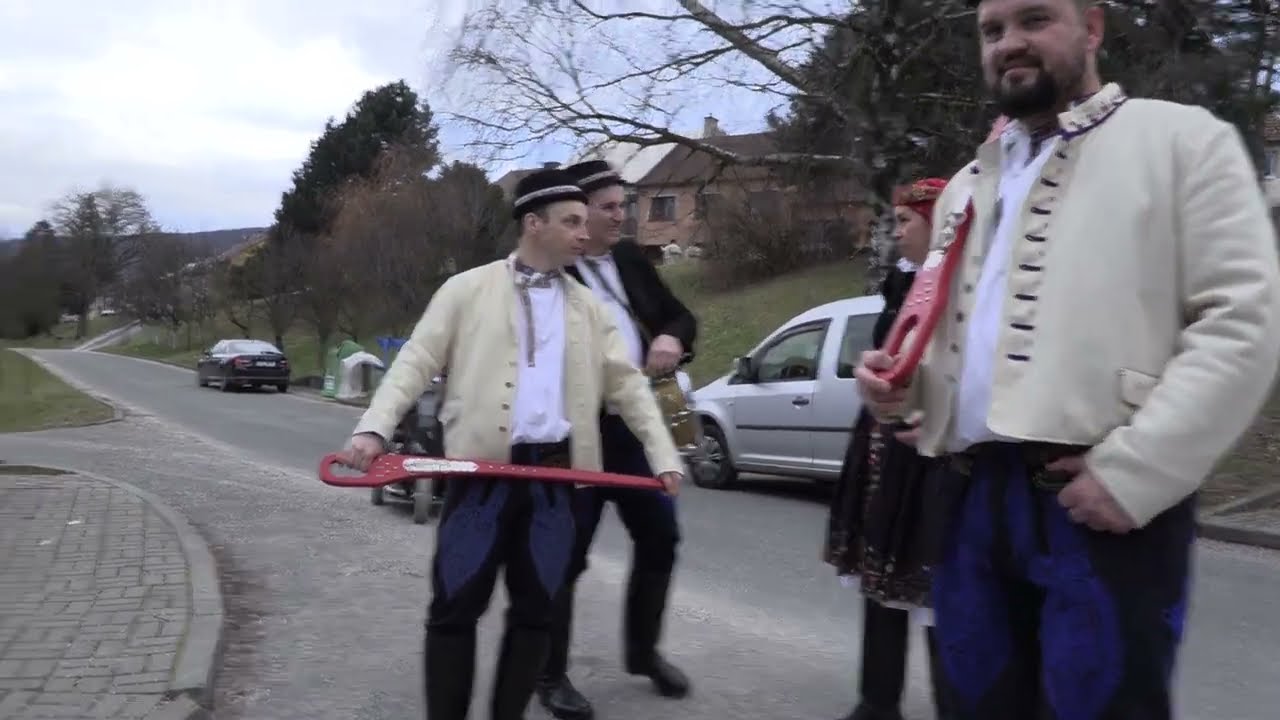 STRÁNÍ-Z úterní obchůzky chas na 36.Festivalu masopustních tradic FAŠANK 2023 (14.)
