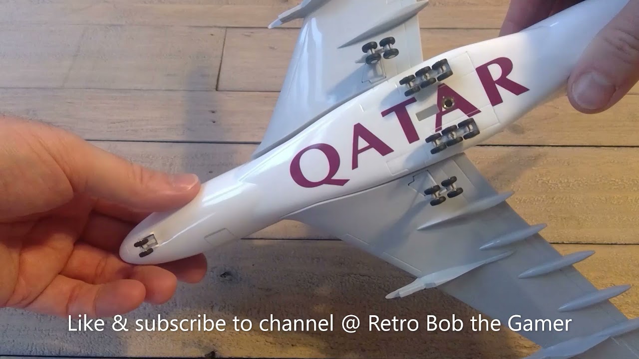 Assembly of Qatar Airbus A380 Aircraft Scale Model 1:200