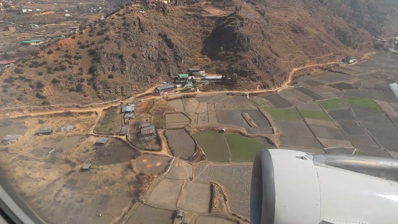Paro Airport Landing Passenger view from the Right Hand Side - Airbus A319 Approach and Landing