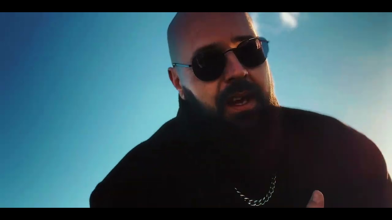 TRAVERSÉE clip officiel Maxos - Égal g (versusvizion)