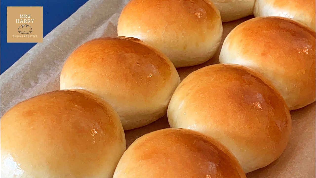 Hong Kong Style Dinner Rolls 港式茶餐廳餐包 | Mrs Harry Baking Practice