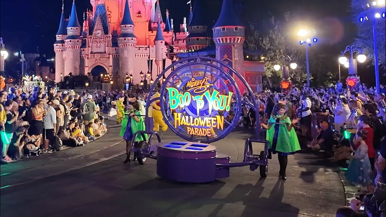 Mickey's Boo to You Halloween Parade Full Show in 4K | Magic Kingdom Walt September 2024