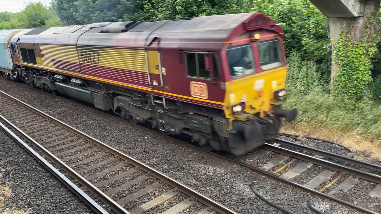 Class 66 | 66127 | DB Cargo UK - EWS Livery