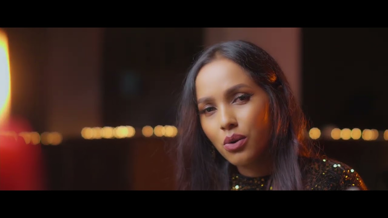clip officiel  St&eacute;phanie  Paradisako