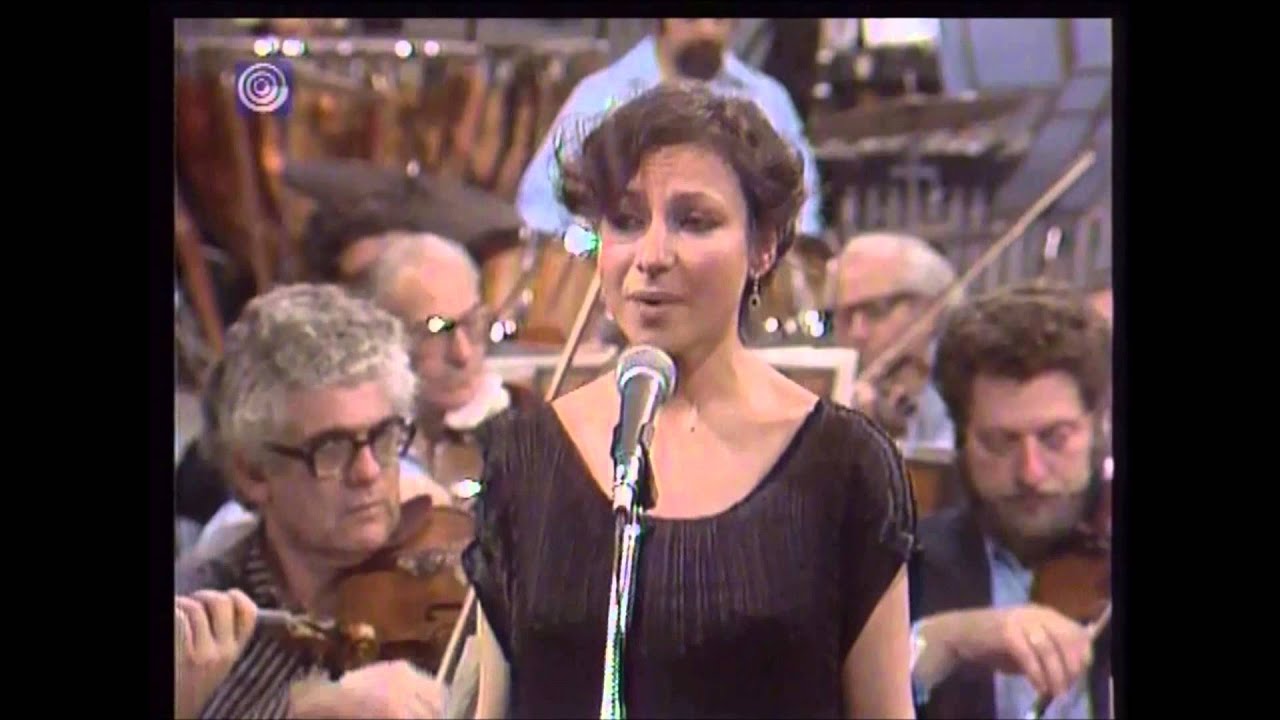 Esther Ofarim - Shirat Hanoded - אסתר עופרים - שירת הנודד