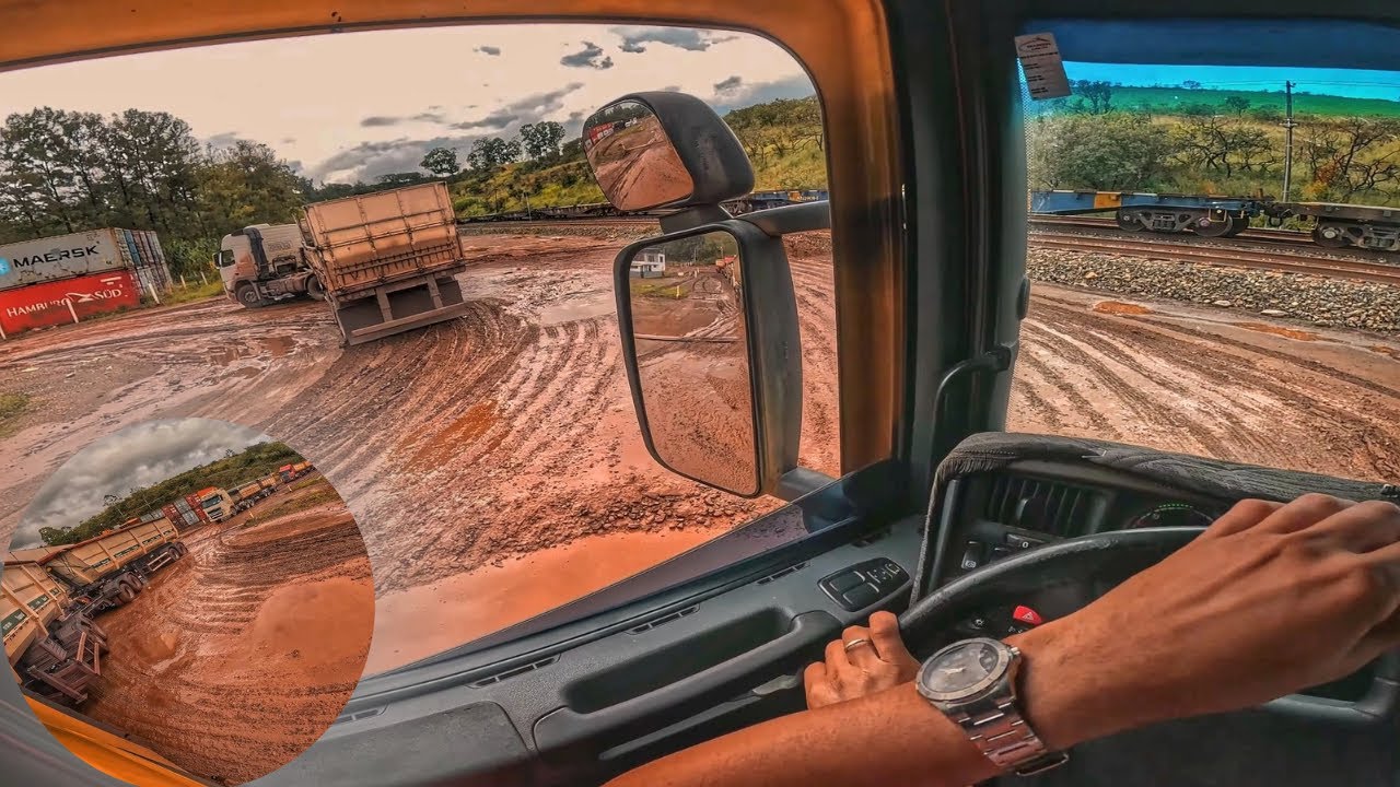 DESCARGA DE MINÉRIO COM MUITA LAMA 🇧🇷