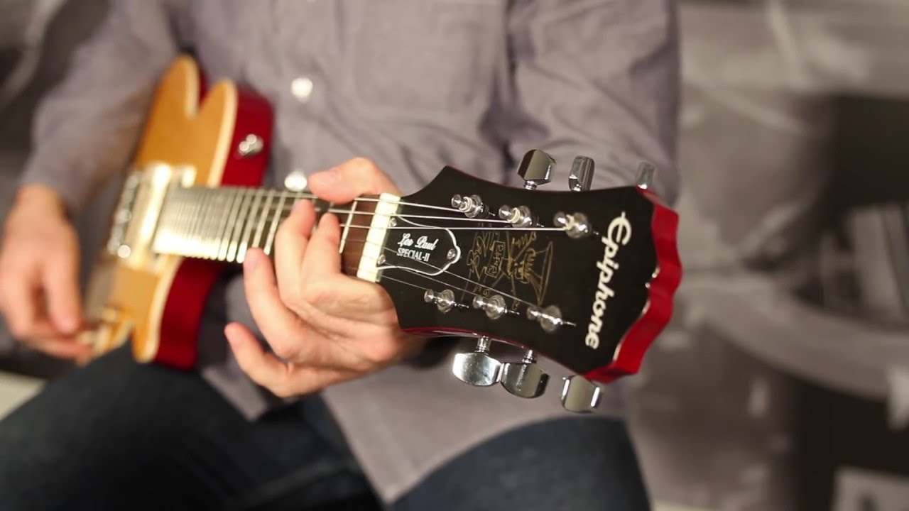 Демонстрация гитарного костюма Epiphone Slash 