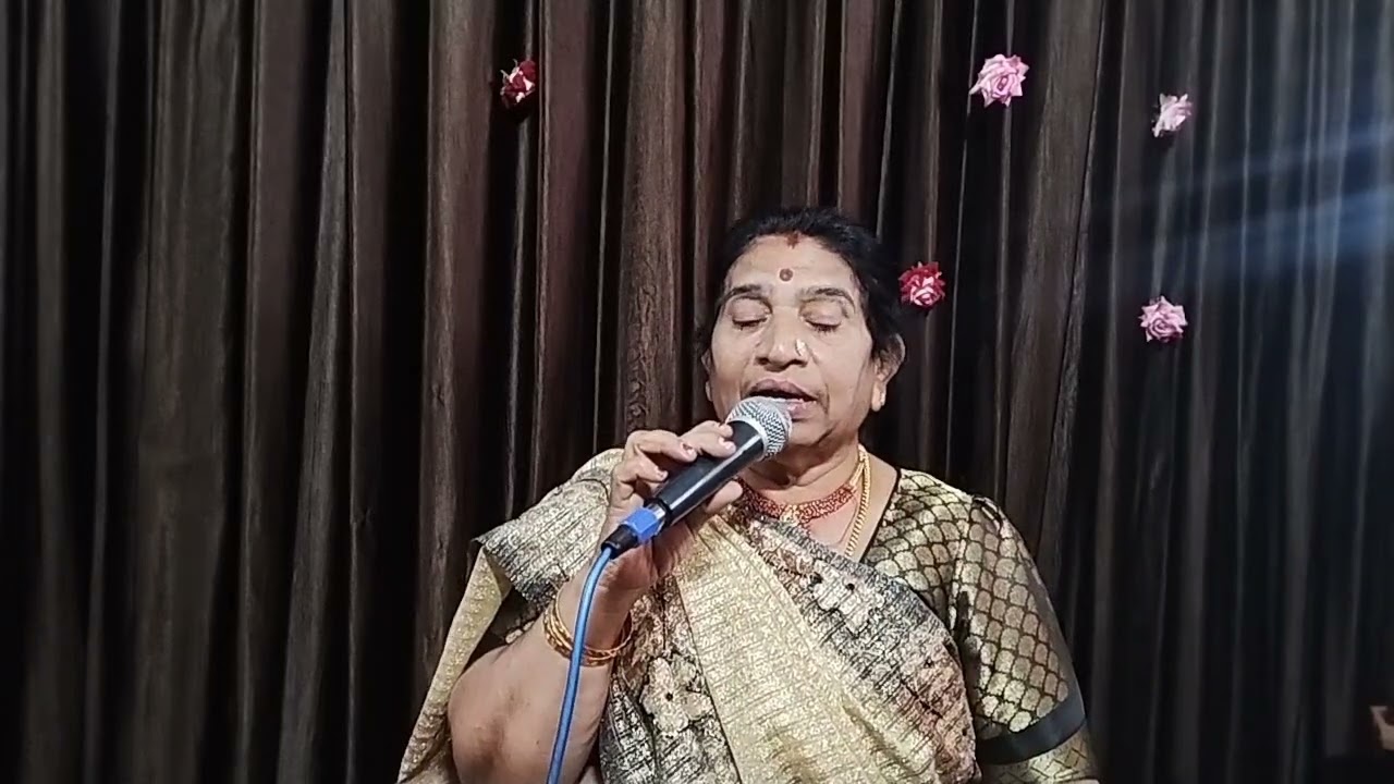 ಹಾಡು ಹಾರ್ಟ್ಅನ್ನು ಅಡ್ಡಾದಲ್ಲಿ ಚಿತ್ರ ಸಂತ ಮೂಲ ಗಾಯಕರು ಸುನಿತಾ ಪ್ರಯತ್ನ ಶಾರದ ಶಿವಣ್ಣ 