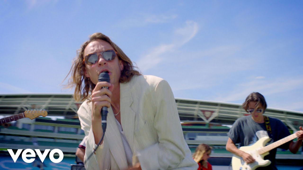 Sports Team - Stations Of The Cross (Live From The Oval)
