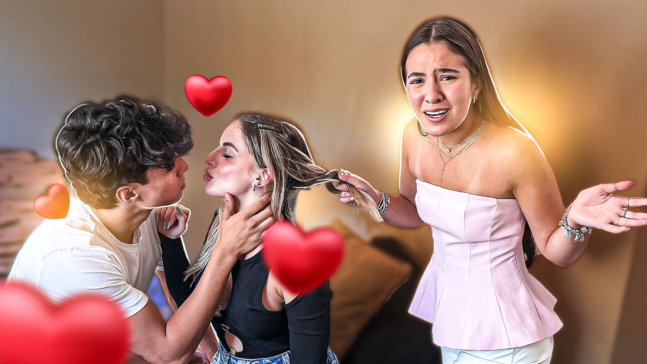 MINHA AMIGA É UMA FURA OLHO!!