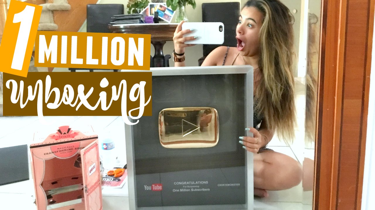 UNBOXING MY YOUTUBE 1 MILLION SUBSCRIBERS PLAY BUTTON!!!
