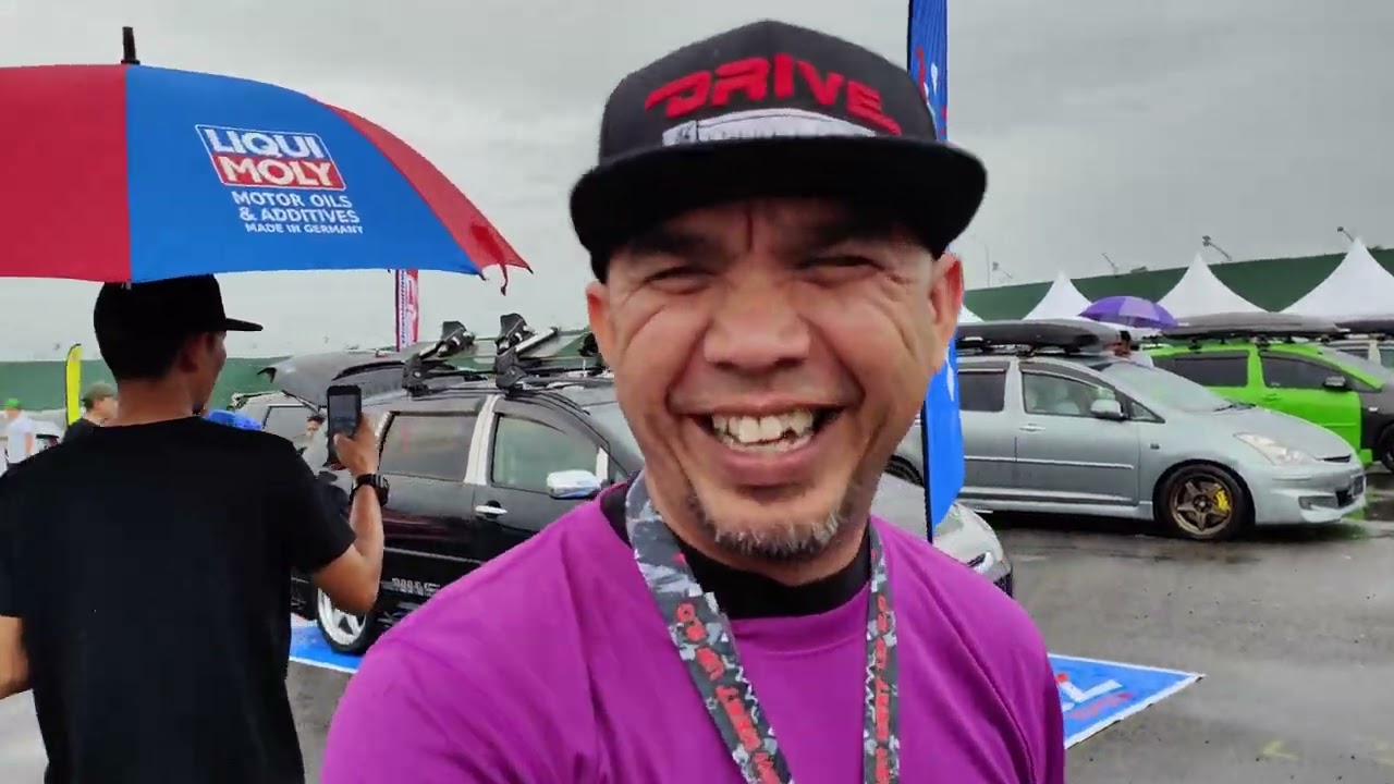 TT toyota wish [Gamuda Cove]