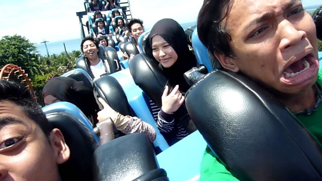 Rollercoaster Ride @ Dufan