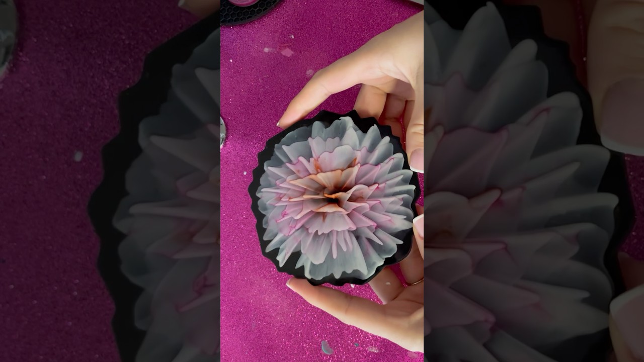 Have you ever seen this resin technique? Bye Bye Bye #resin #subscribe #like #art #coaster #short