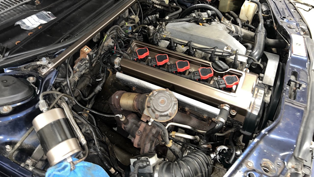 Audi UrS6 Valve Cover Respray | 2.2t 20v