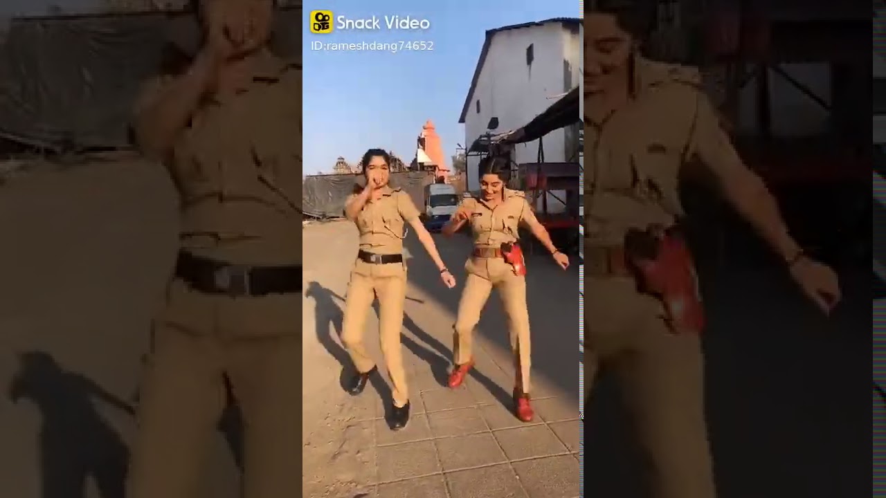 Banthan Chali Dekho Ae jaati Re jaati Re
