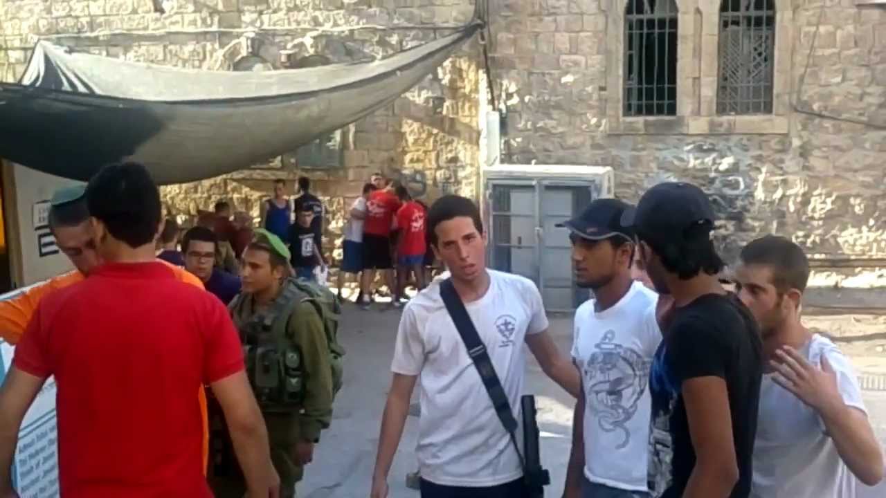 Soldiers in civilian clothing detaining Palestinian youth, 13.8.2012, second angle, raw footage