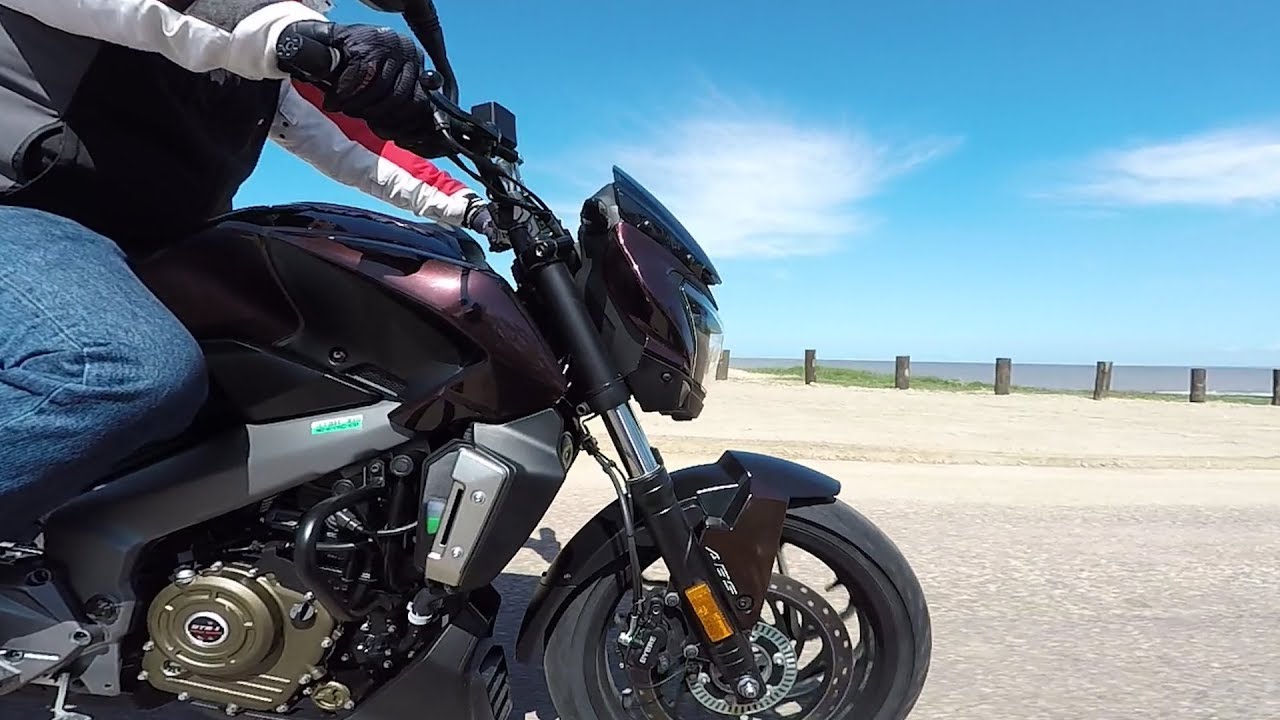 Review de la BAJAJ Dominar 400cc en Uruguay!