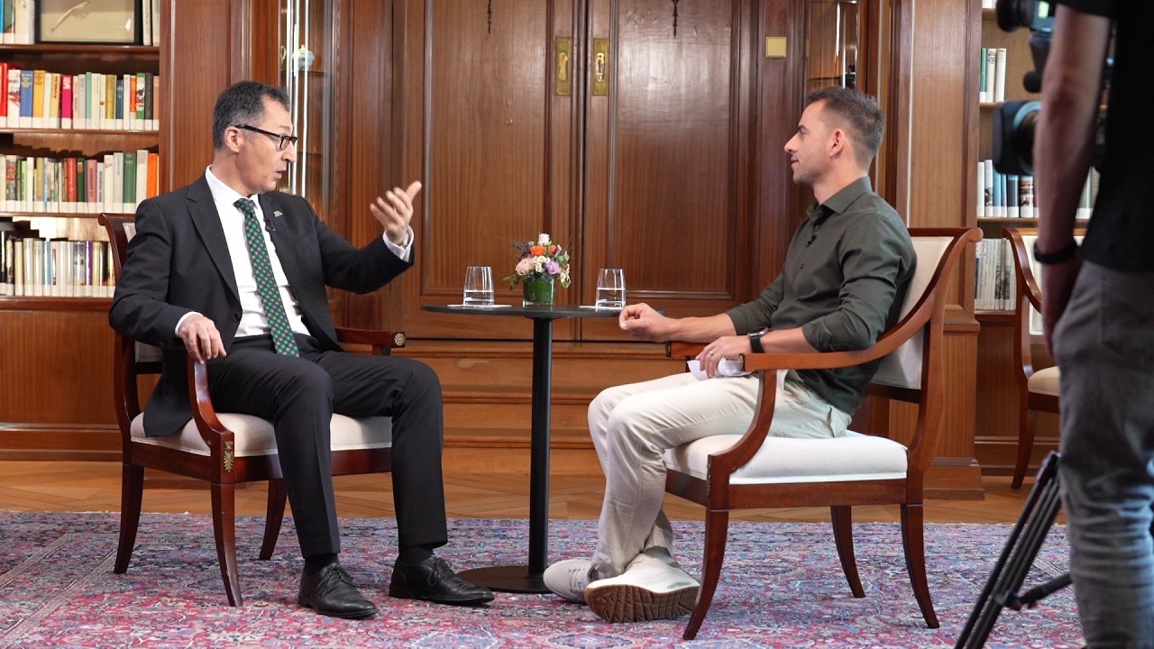 Sommerinterview mit Cem &Ouml;zdemir | RON TV