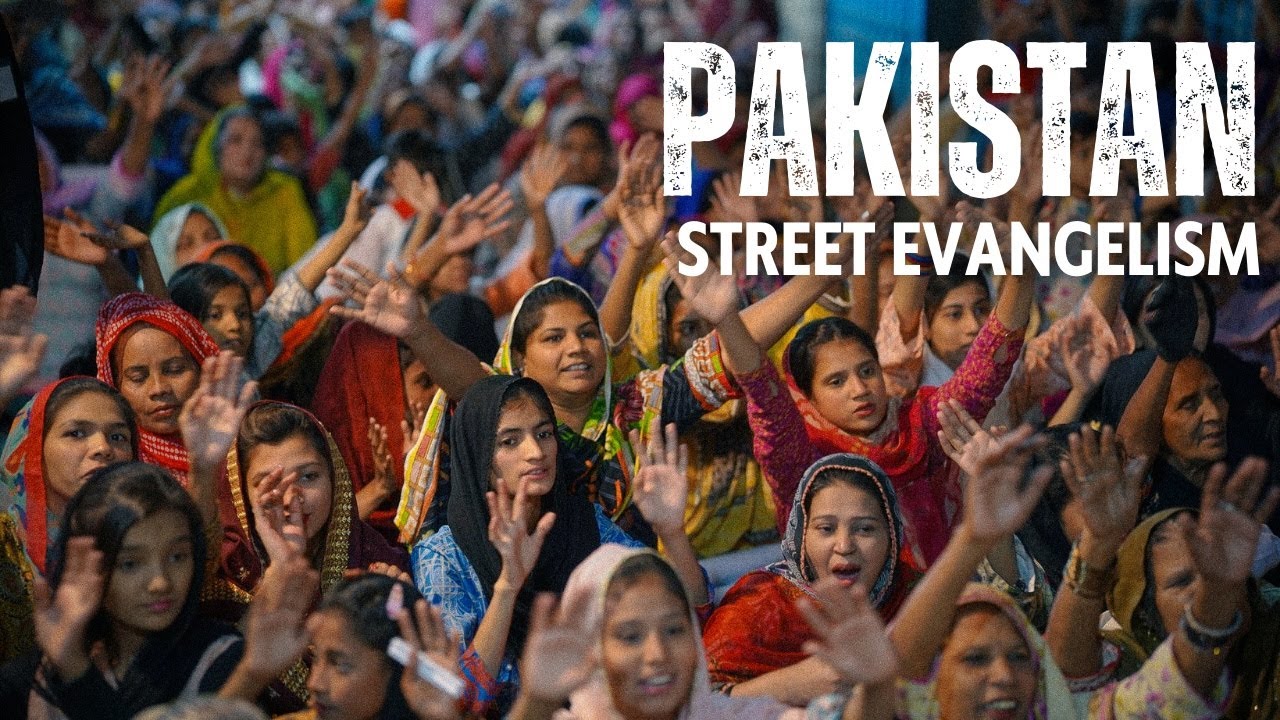 Street Evangelistic Meeting in Pakistan