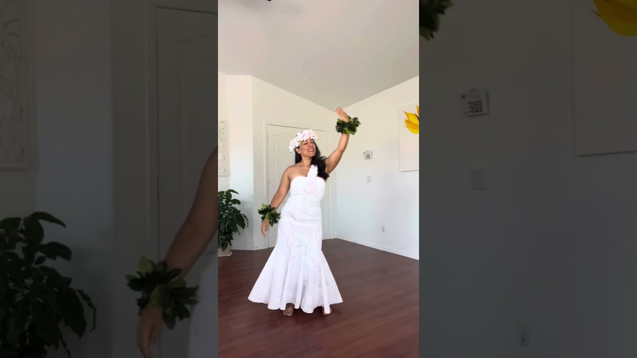 Hawaiian wedding song (hula auana)