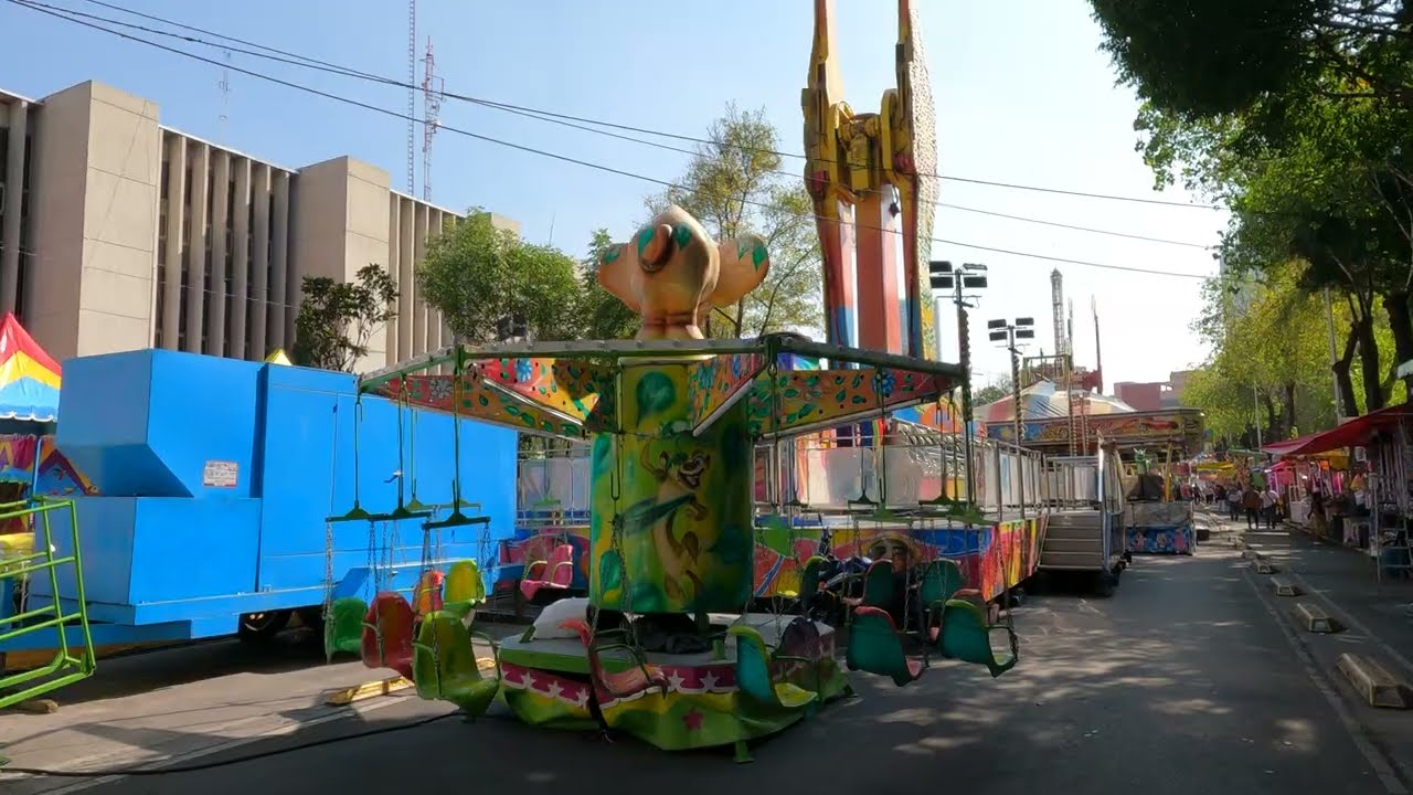 RECORRIDO: Delegación CUAUHTÉMOC CDMX (Más de 60 juegos mecánicos Twisters, Kamikaze, Ruedas, pistas