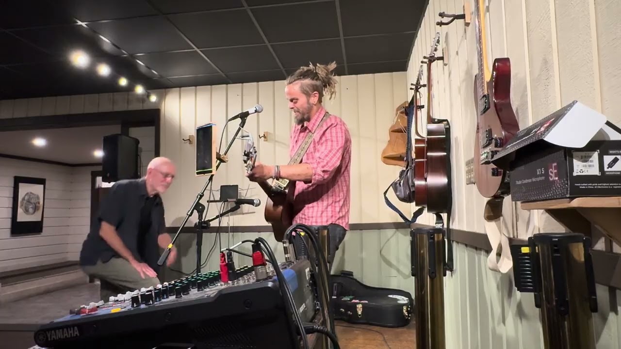 A Surprise guest and a second set at Poultney Pub!