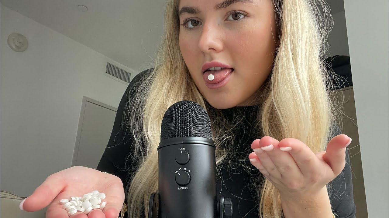 ASMR- Counting Pills [English] deep whispering, counting, touching