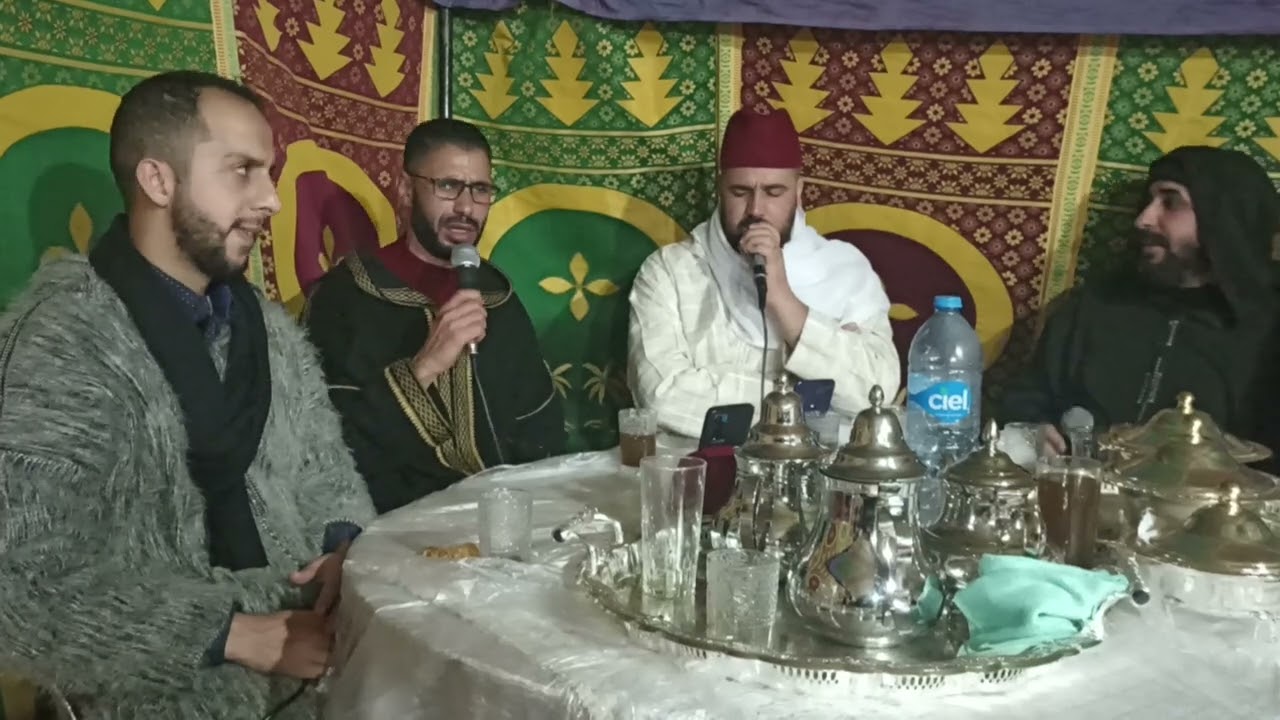 مديح بلدي من مدح خير البرية معظم يوم..