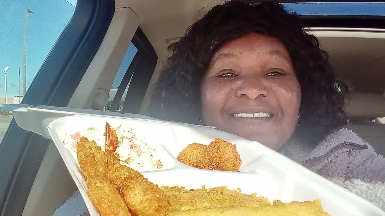 Captain D's $5.99 Fish and Coleslaw Combo + 5 Shrimp. Moving out of Apt. to home.