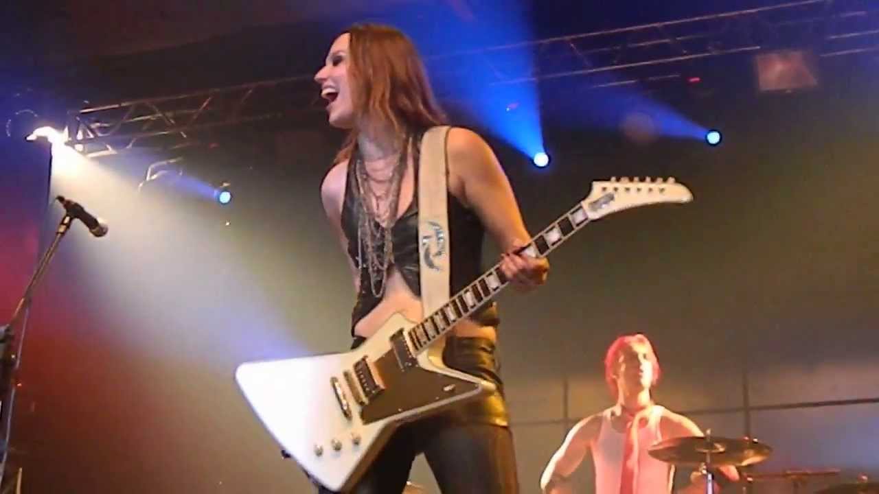 Halestorm - Mz. Hyde (Live @ Carioca Club - São Paulo, Brazil)