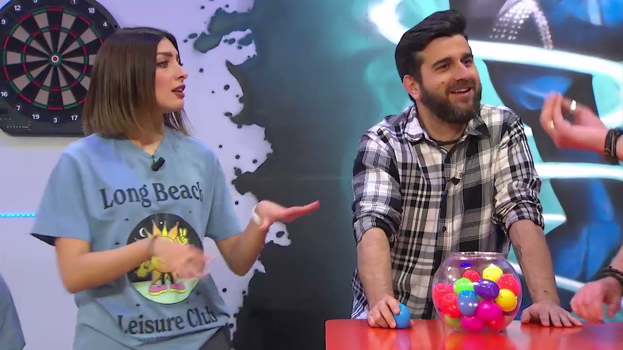 El grupo musical Tarifa Plana visitan el piso de EnREDa2