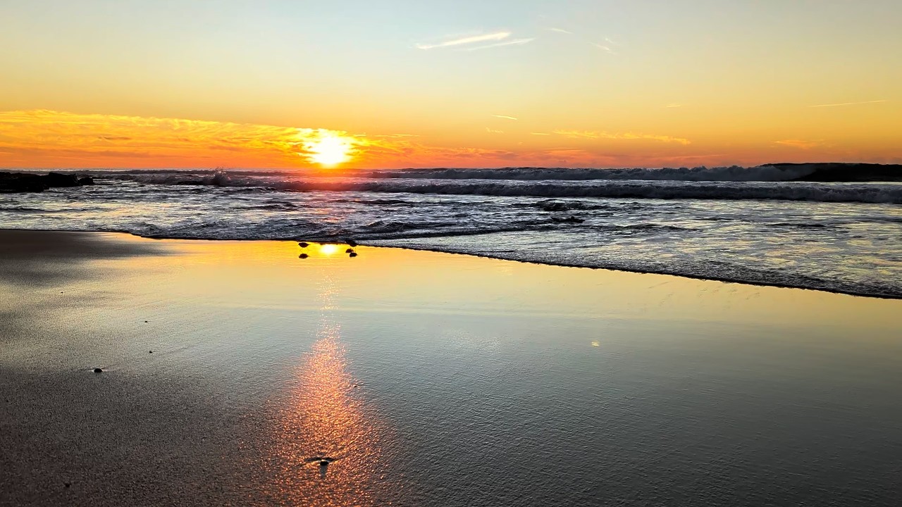 No Loops. Ocean Beach Sunset and Afterglow Complete Transition to Dark