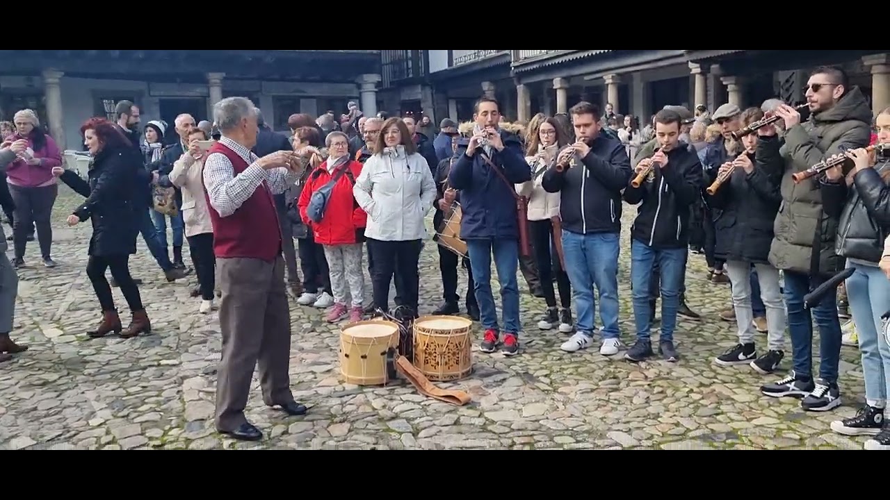 Jota de los Mozos. Escuela de dulzaina y percusión de Macotera.  La Alberca