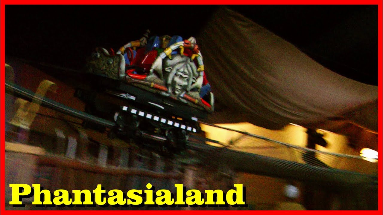 Winja's Fear & Force dueling Indoor Double Spinning Coaster at Phantasialand Brühl Germany -  Maurer