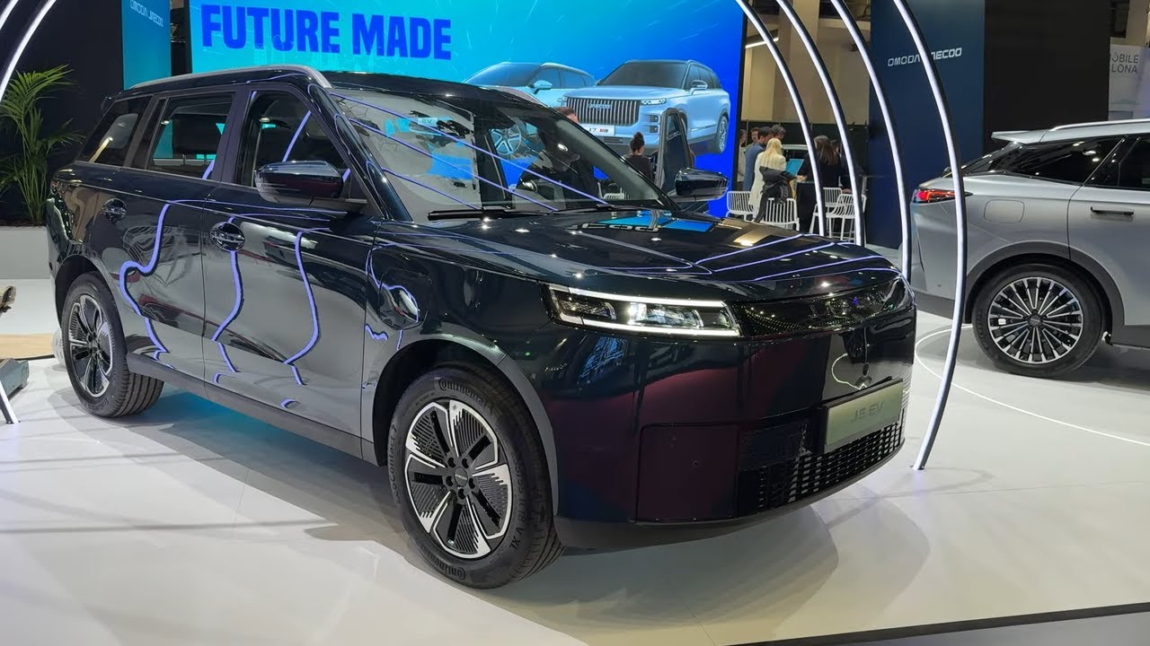 Jaecoo J5 EV (2026) World Premiere - Automobile Barcelona 2025