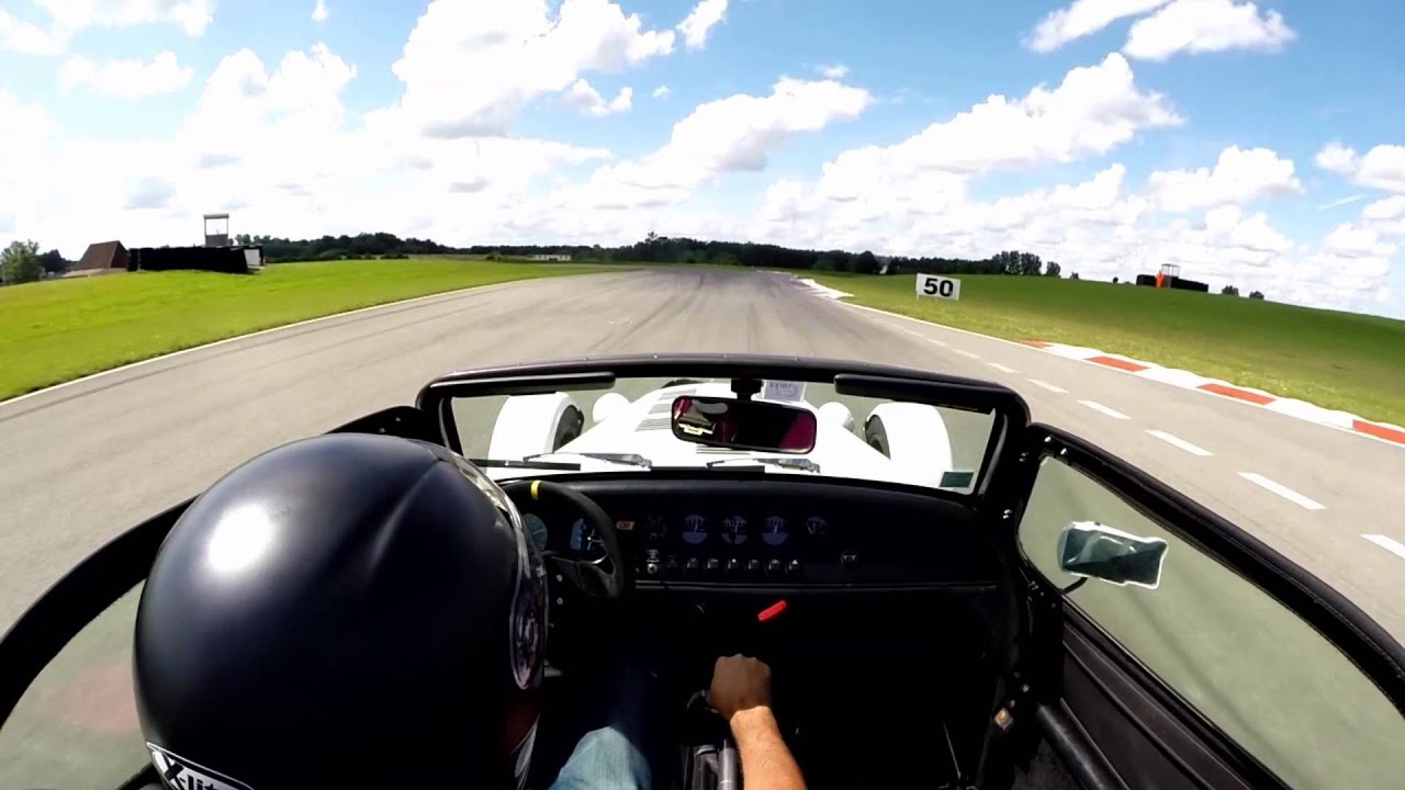 Donkervoort D8 - Circuit de Bresse - 21 août 2014